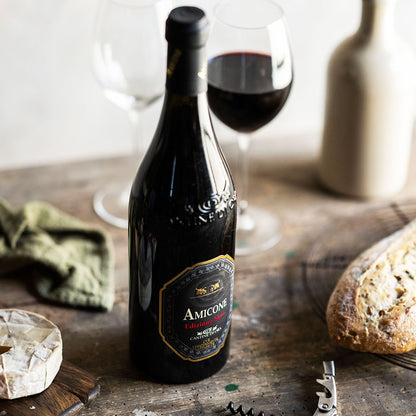 Amicone, Edizione Nero